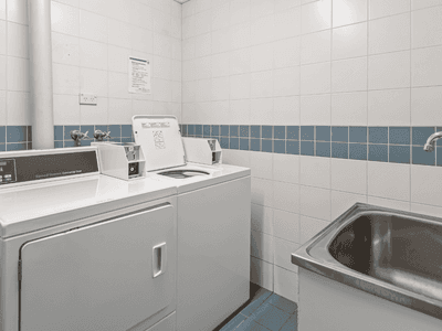 Student Living on A’Beckett - Laundry