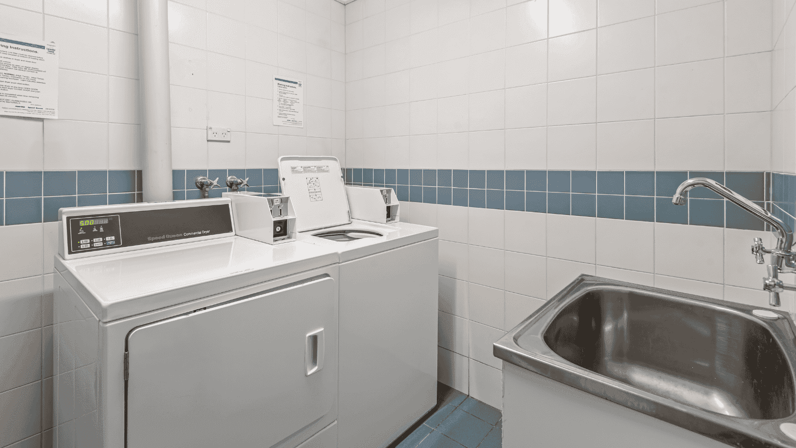 Student Living on A’Beckett - Laundry