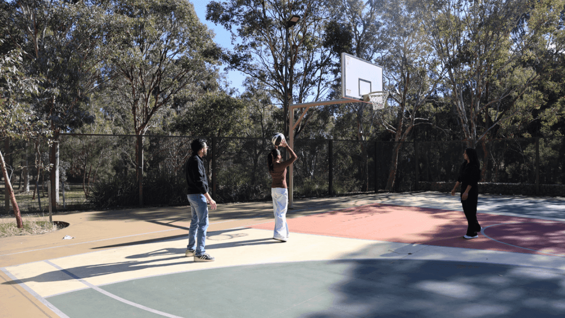 UniLodge Campus West- Basketball Courts