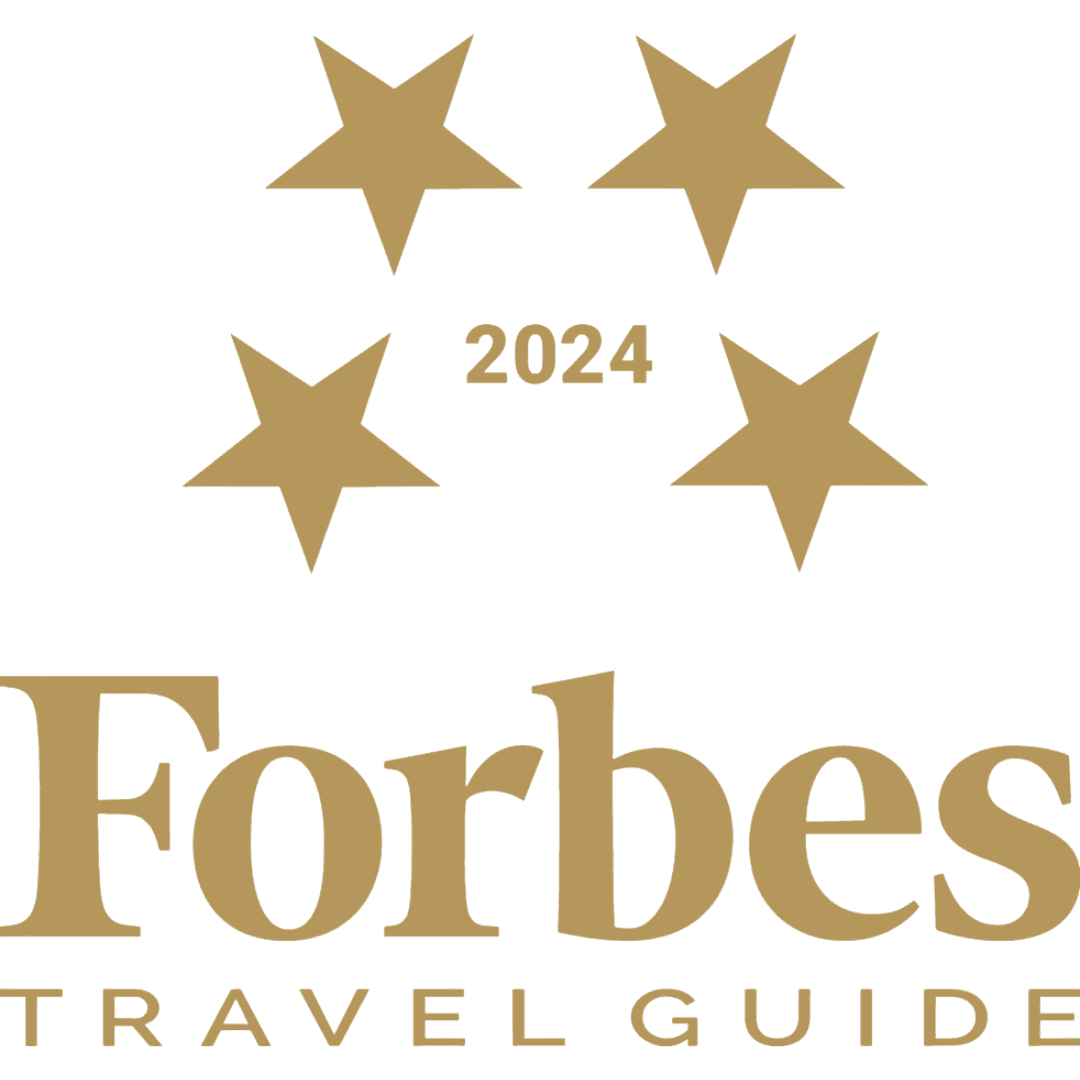 Forbes 4 estrellas