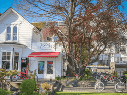 Exterior view of the The Pedaler Cycling Tours & Rentals near Huntingdon Manor