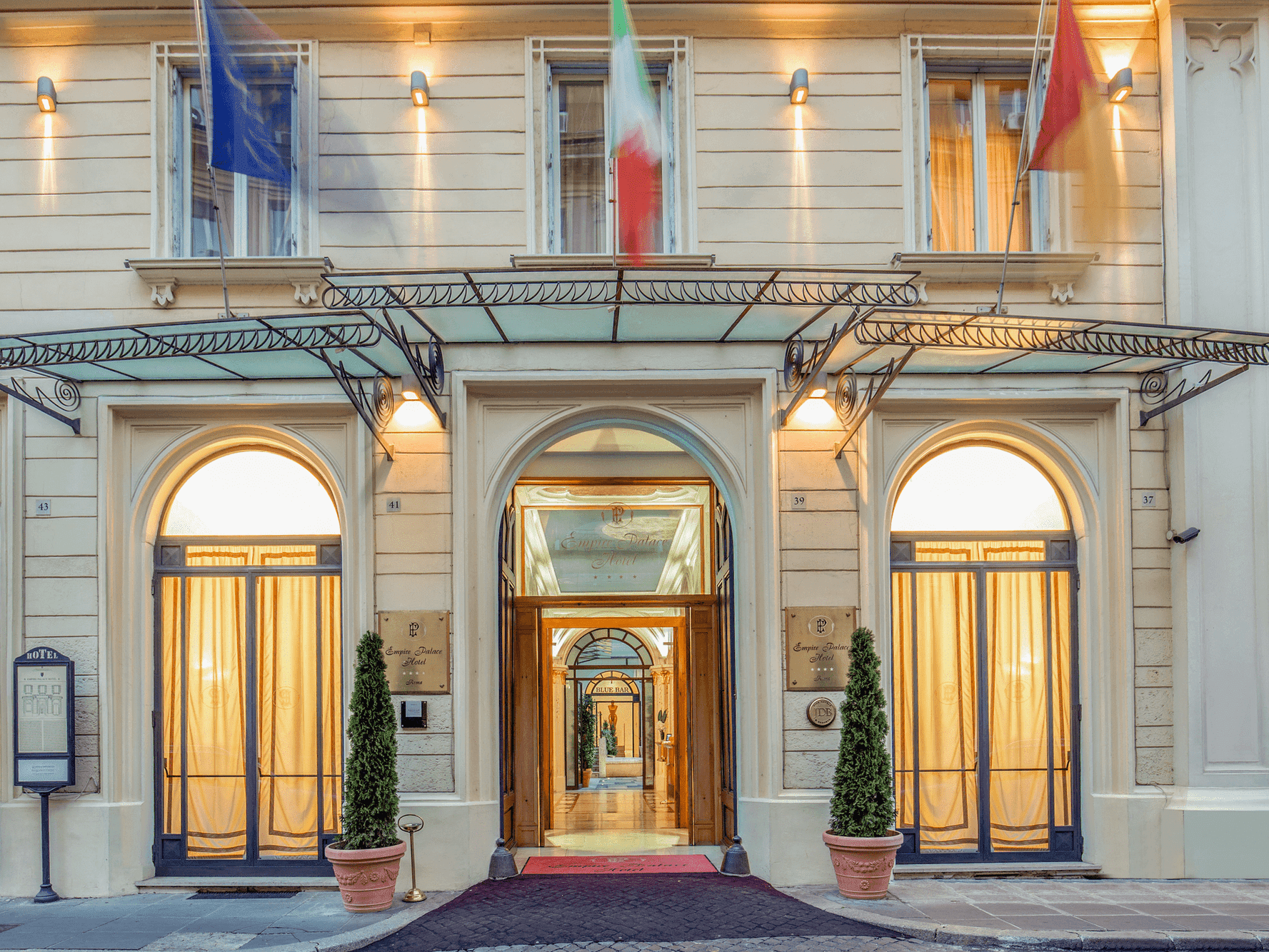 Willkommen im UNAWAY Hotel Empire Roma
