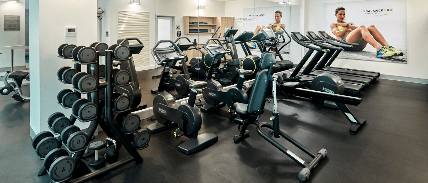 Close up on treadmills in Novotel Melbourne on Collins