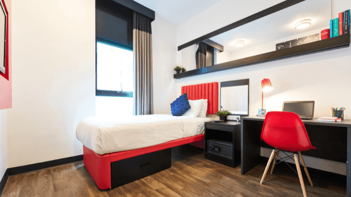 UniLodge Carlton - Ensuite Single Room 