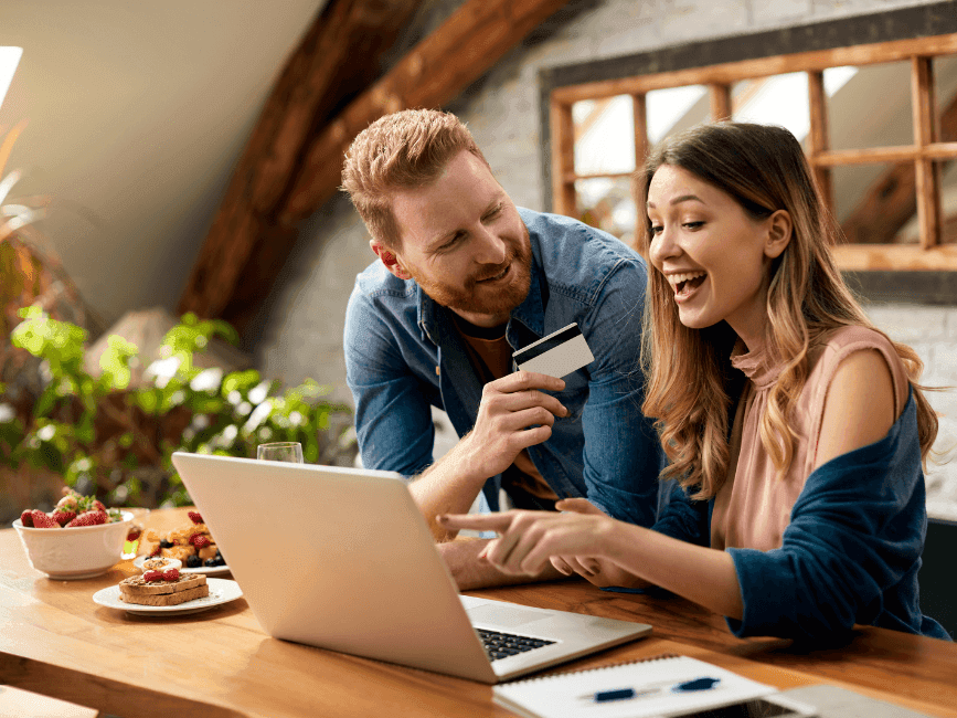 Couple online purchasing at Carlton Hotel Singapore