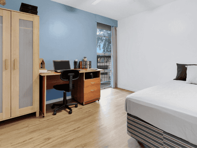 Hive 77 Schonell - Bedroom