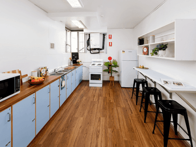 UniLodge @ UC - Wagan Kitchen