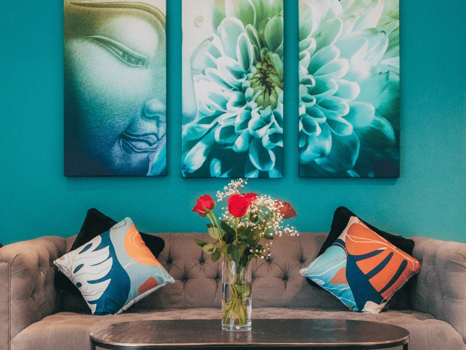 Lotus-Spa-Summit-Lodge-Whistler-Hotel
