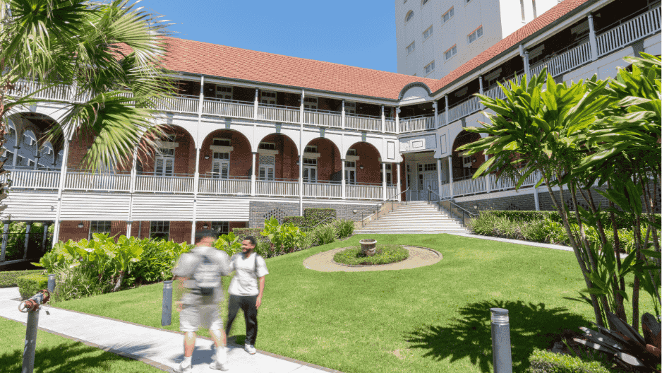 UniLodge Herston Courtyard