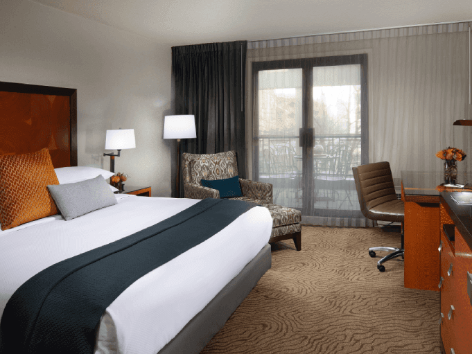 ADA Accessible Room with one bed at Paramount Hotel Portland