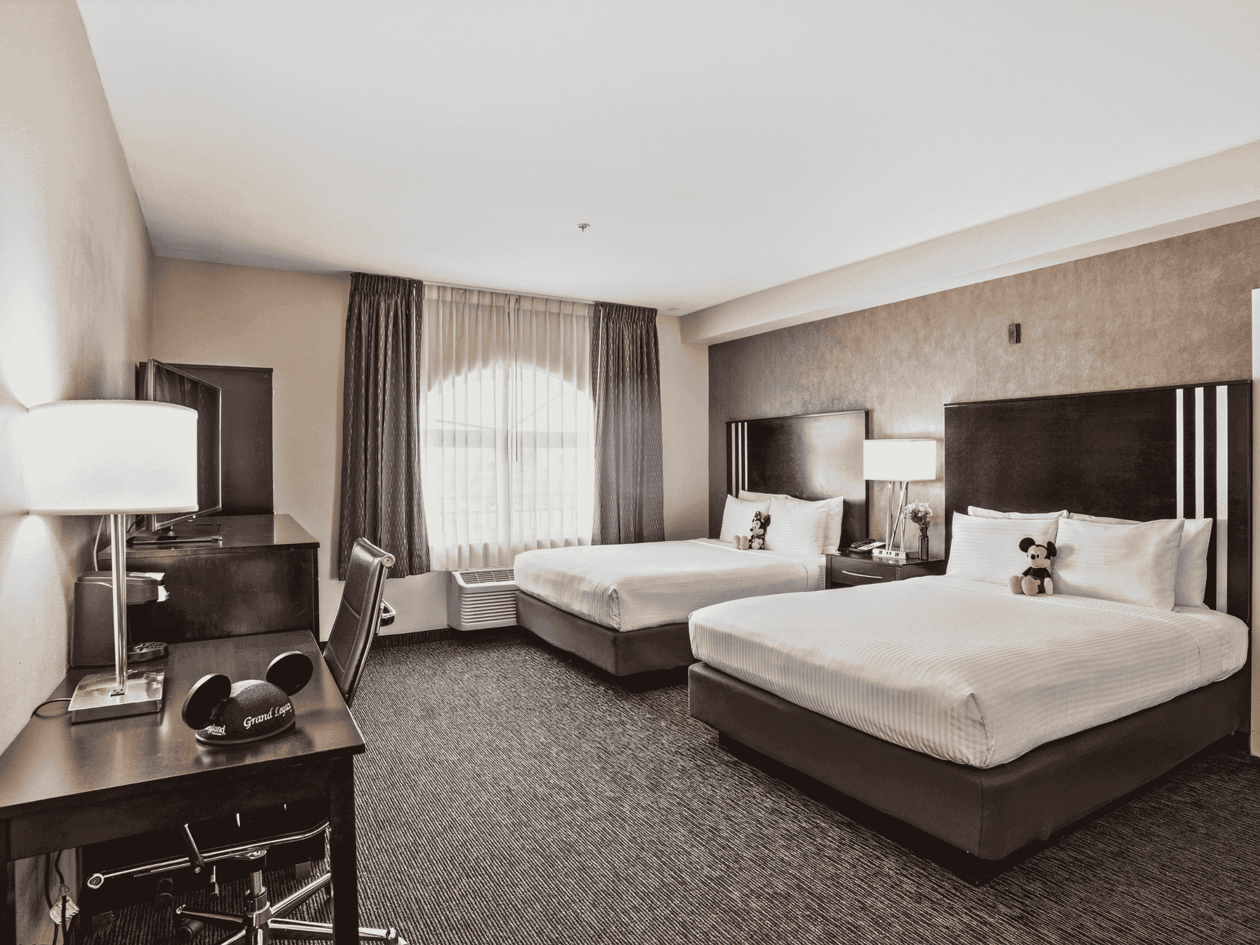 Luxury Room at the Grand Legacy at the Park 