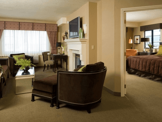 Living area in Skyline Suite at Paramount Hotel Portland