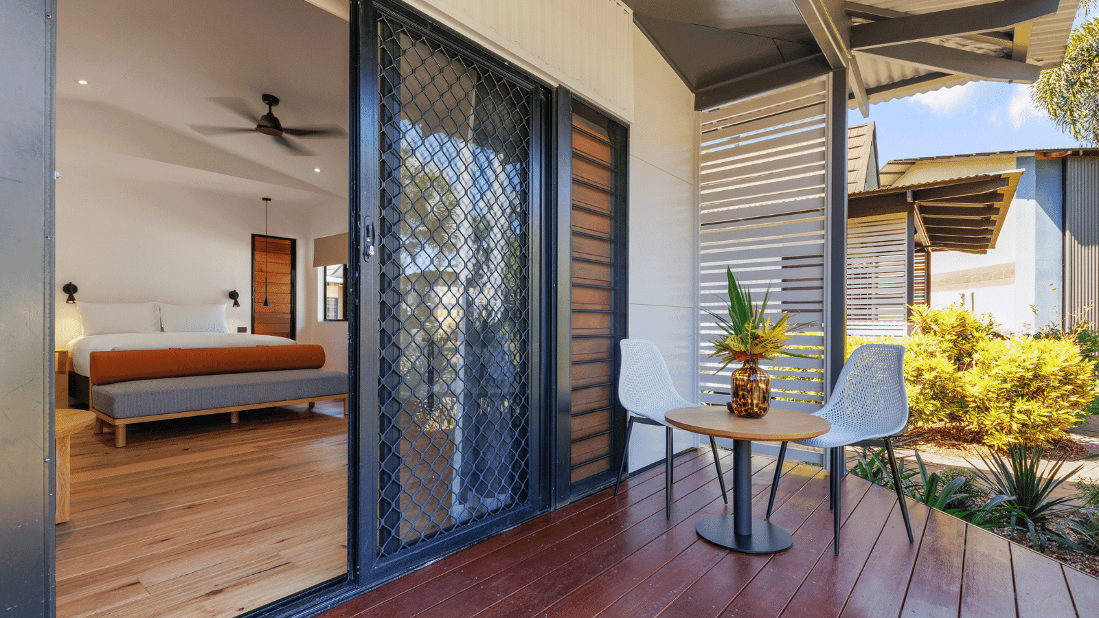 Patio in Deluxe Bungalows at Novotel Darwin Airport