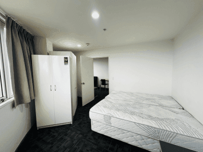 Student Living Auckland Anzac Beach 1 Bedroom Apartment
