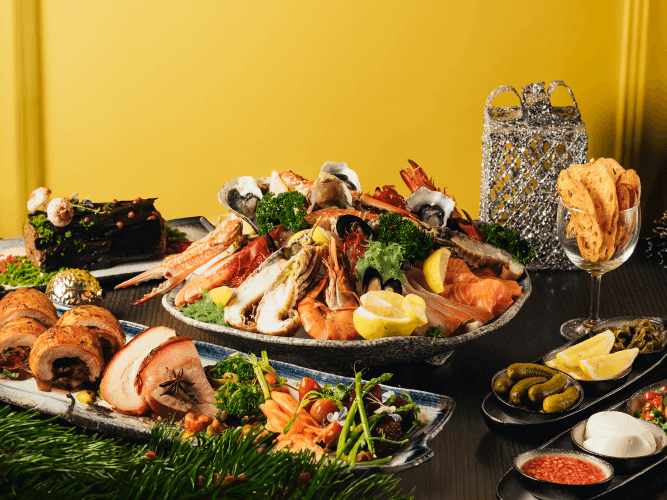 Christmas dinner with turkey, roasted vegetables. A festive feast for the senses.