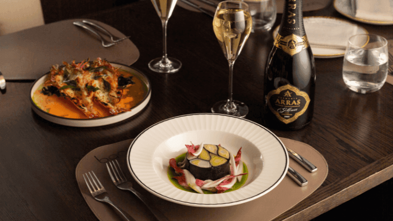 Bacar Restaurant and Bar 