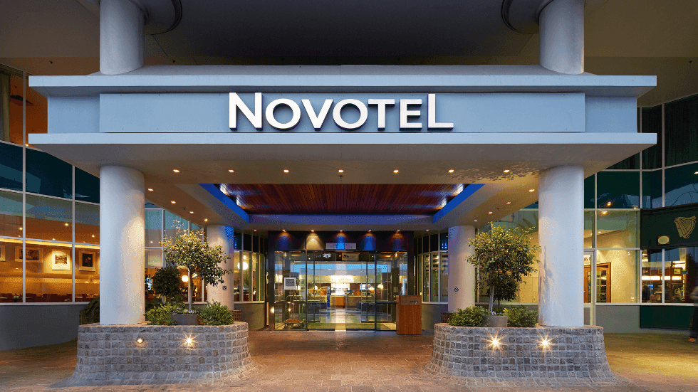 Novotel Perth Langley exterior view