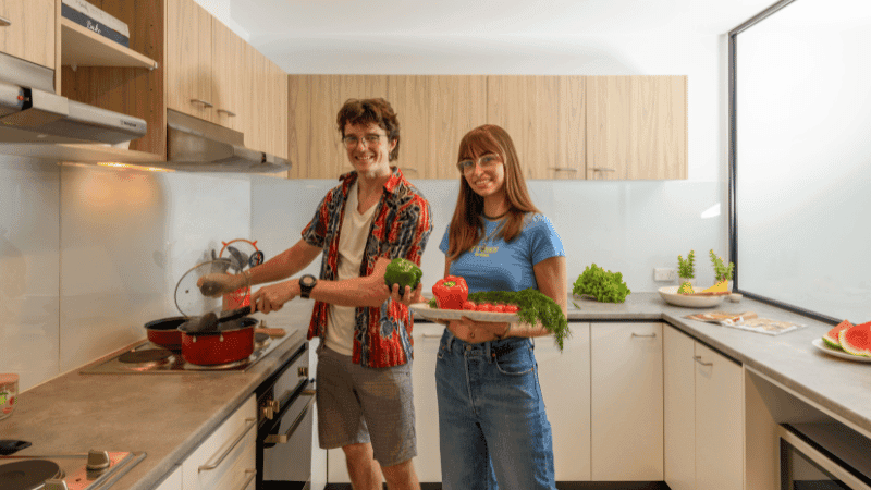 UniLodge South Bank 6 Bedroom Multi Share Apartment Kitchen