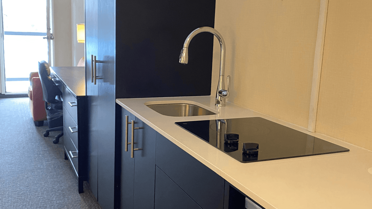 Coast Two Queens with Kitchenette