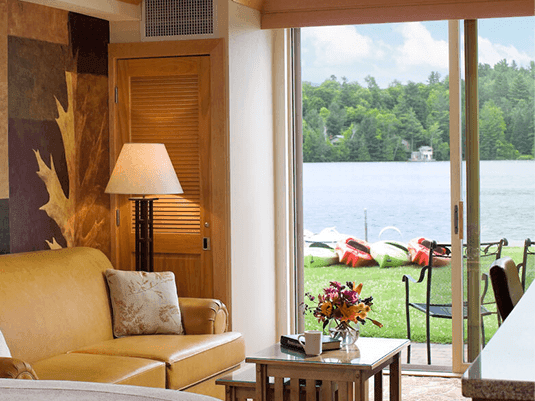 Lake View Single King Suite with a living area at High Peaks Resort