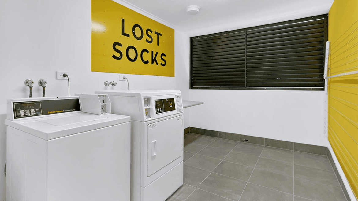 Hive - 109 Sir fred Laundry