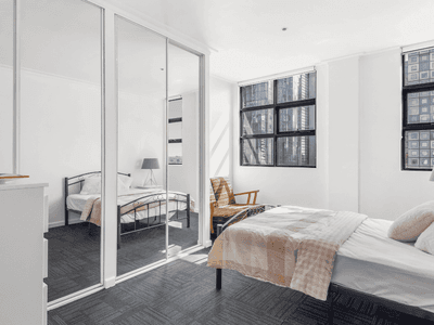 339 Swanston - Bedroom 1