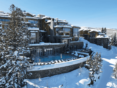 Exterior view of the hotel & infinity pool at Stein Eriksen Residences