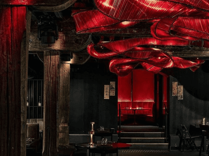Feature on the ceiling in the restaurant