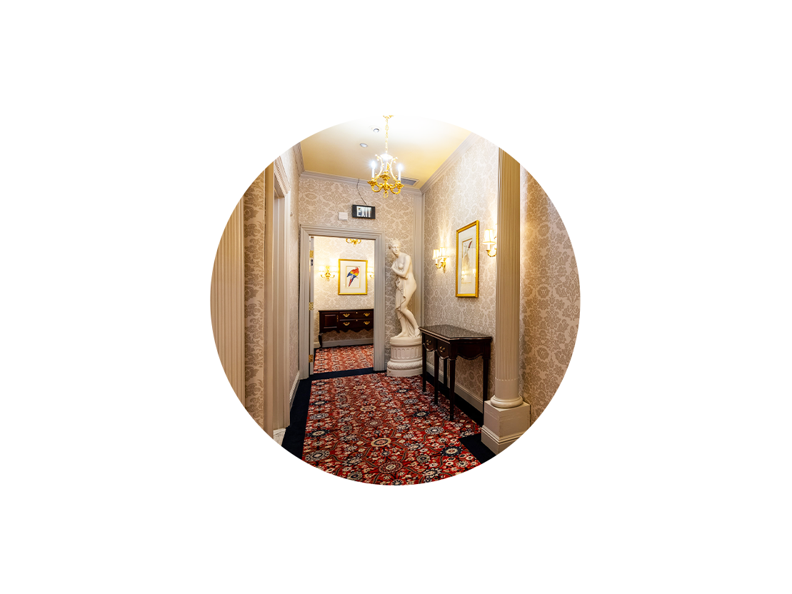 Bristol Hotel - Best Hotel Amenities Campbell San Jose Los Gatos: Private Wing Available