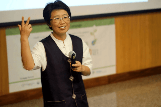 A lecturer at Learn about the master at Honor’s Haven Retreat
