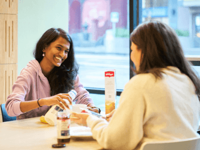 UniLodge Carlton - Common Area (Mensa)