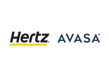 Un logo oficial de Hertz Avasa en Live Aqua Resorts