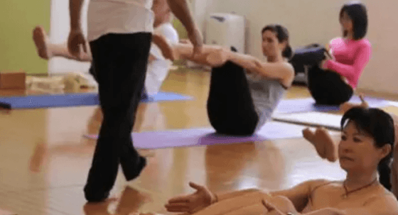 People doing yoga at Nesuto Stadium Hotel and Apartments