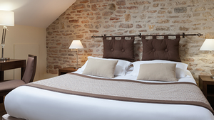 Superior Double bedroom at Hotel de la Paix with 