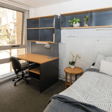 La Trobe Menzies College Short Stay