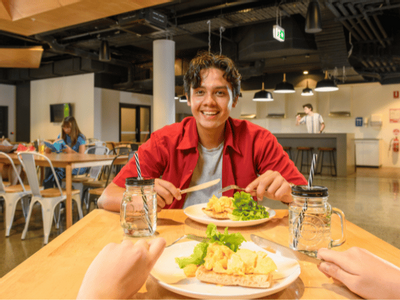 UniLodge South Bank Common Kitchen