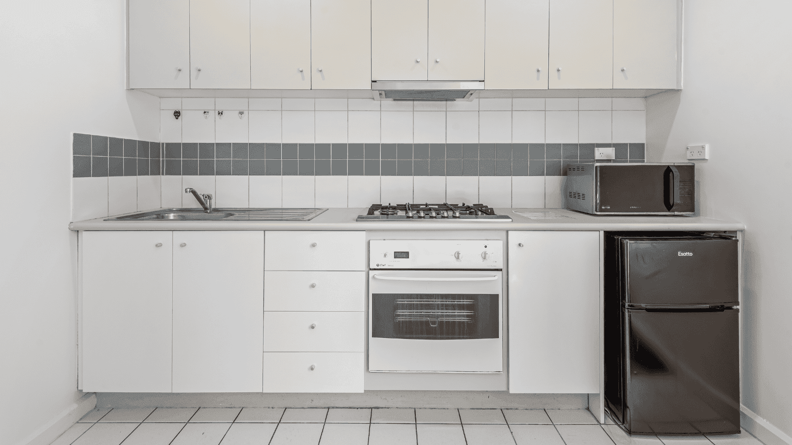 Student Living on A’Beckett - Kitchen