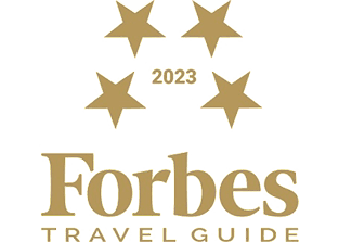 Logo of Forbes Travel Guide 2023 Four-Star Award