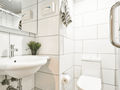 UniLodge Carlton - Shared Room Single Bed (Bathroom)