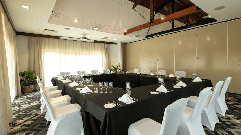Hollow Square set-up in Meeting Room at Mercure Darwin Airport