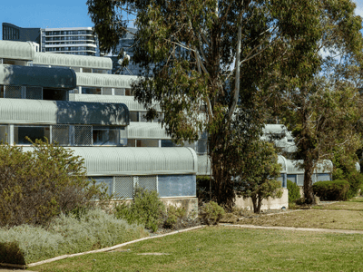 UniLodge @ UC - Wagan exterior