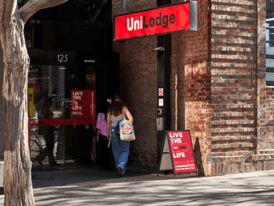 UniLodge Lincoln House Entrance