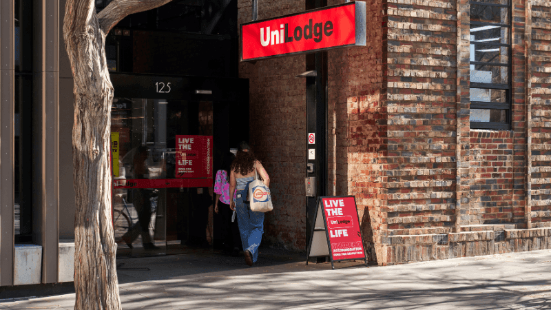 UniLodge Lincoln House Entrance