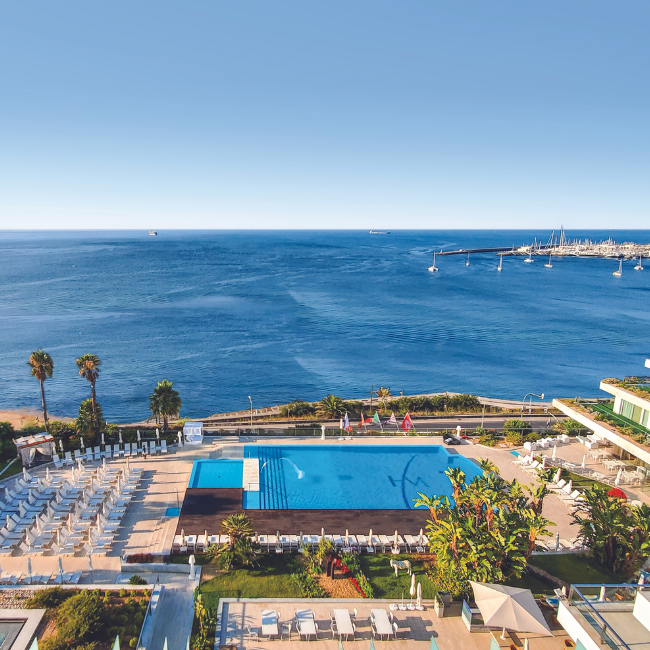 Infinity edge swimming pool at Hotel Cascais Miragem