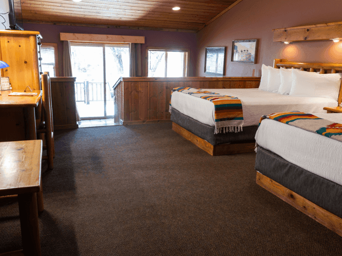 Red Cliffs Lodge Creekside Queen Suite