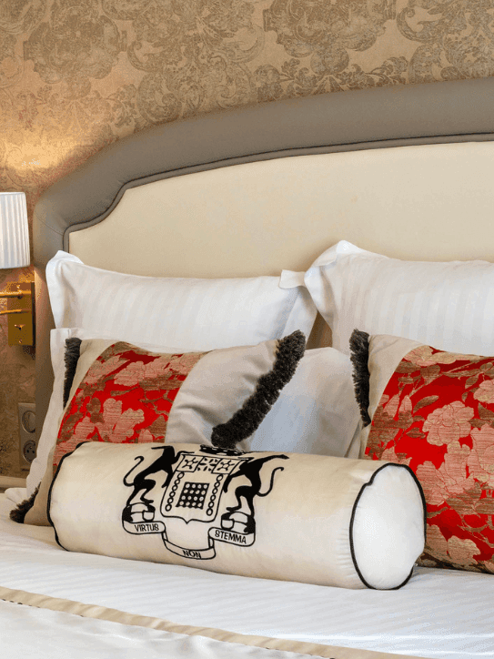 room and suite pillows menu