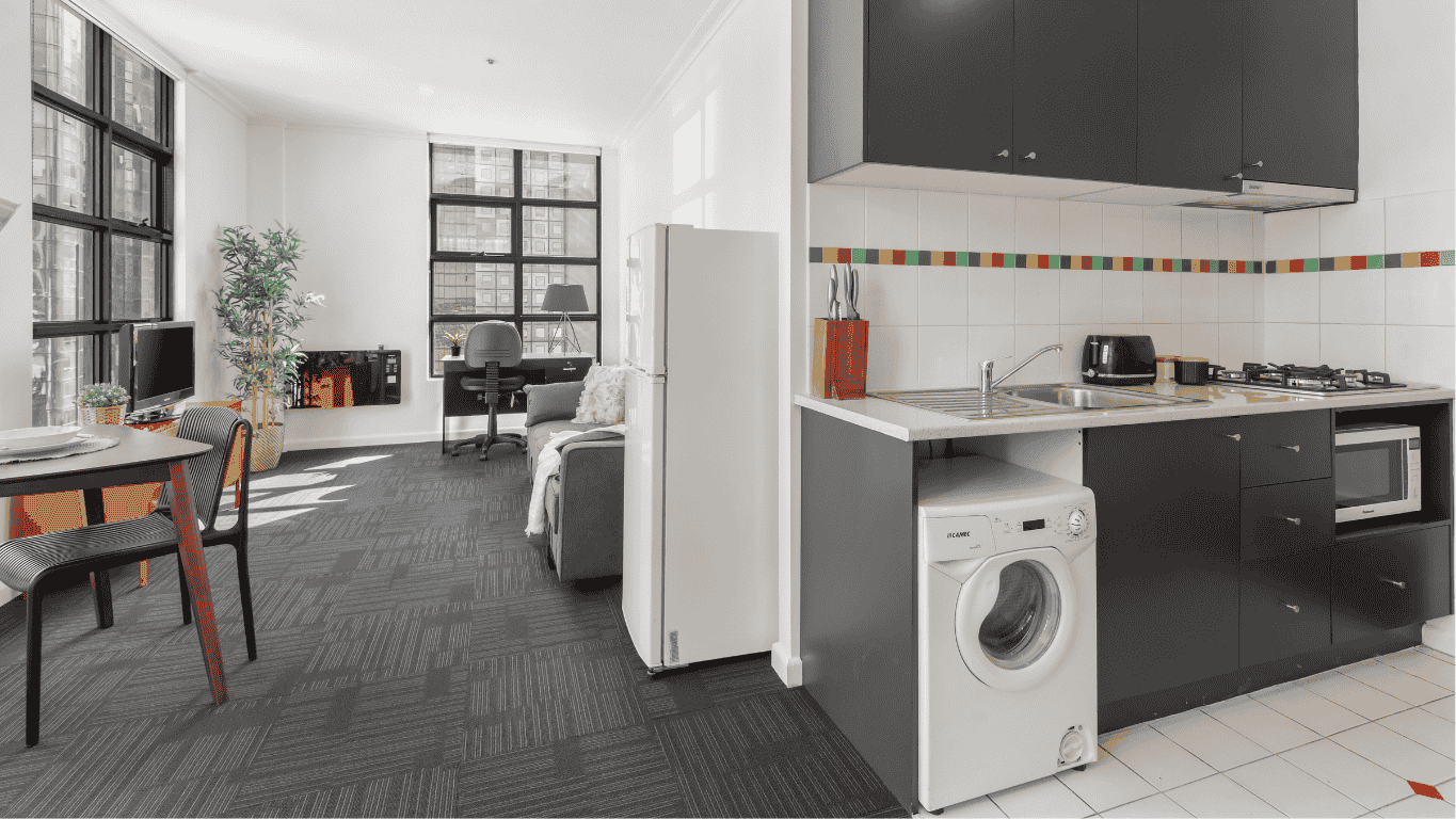 339 Swanston - apartment