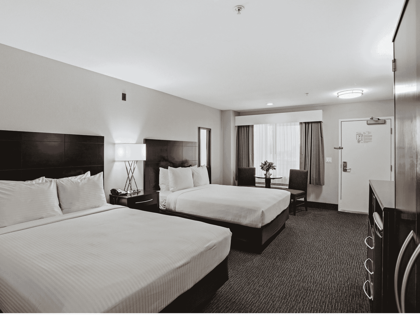 Deluxe Room Near Disneyland