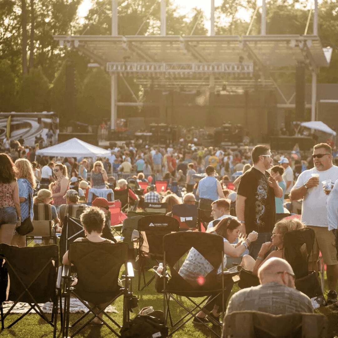 A photo of downtown Fayetteville during the First Thursay Event