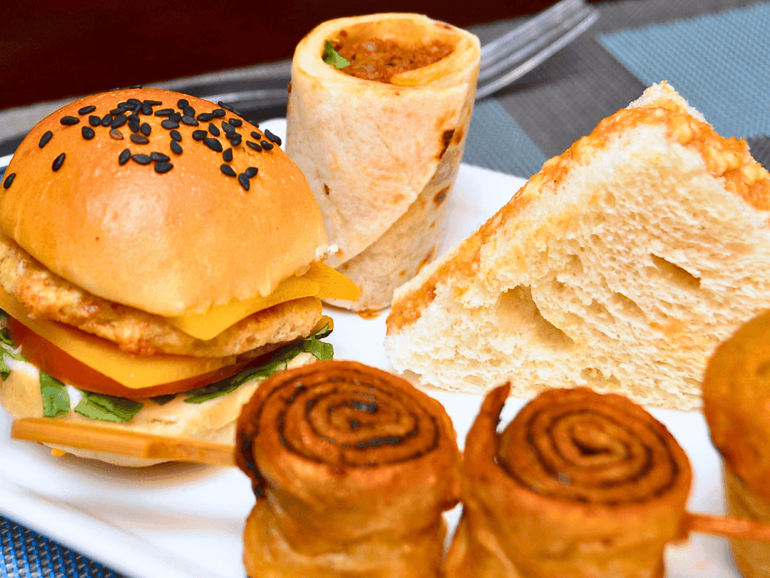 snack platter, snack, finger food, sandwiches, summer offers, summer, hotel muscat, hotel offers,